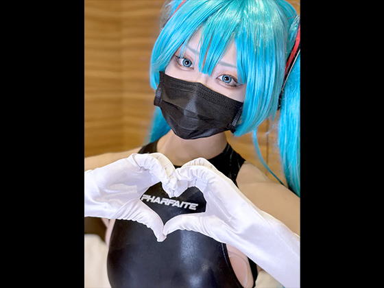 あの人気競泳水着ミ◯さんに手袋手コキしてもらった！ 